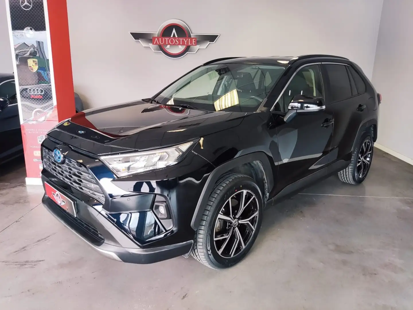 Toyota RAV 4 2.5 hybrid 2WD Black Edition Negro - 2