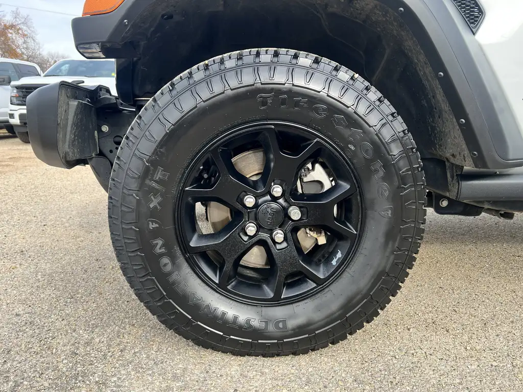 2023 Jeep Wrangler Willys | Keyless Entry | Dual-Zone Climate Control — photo 3
