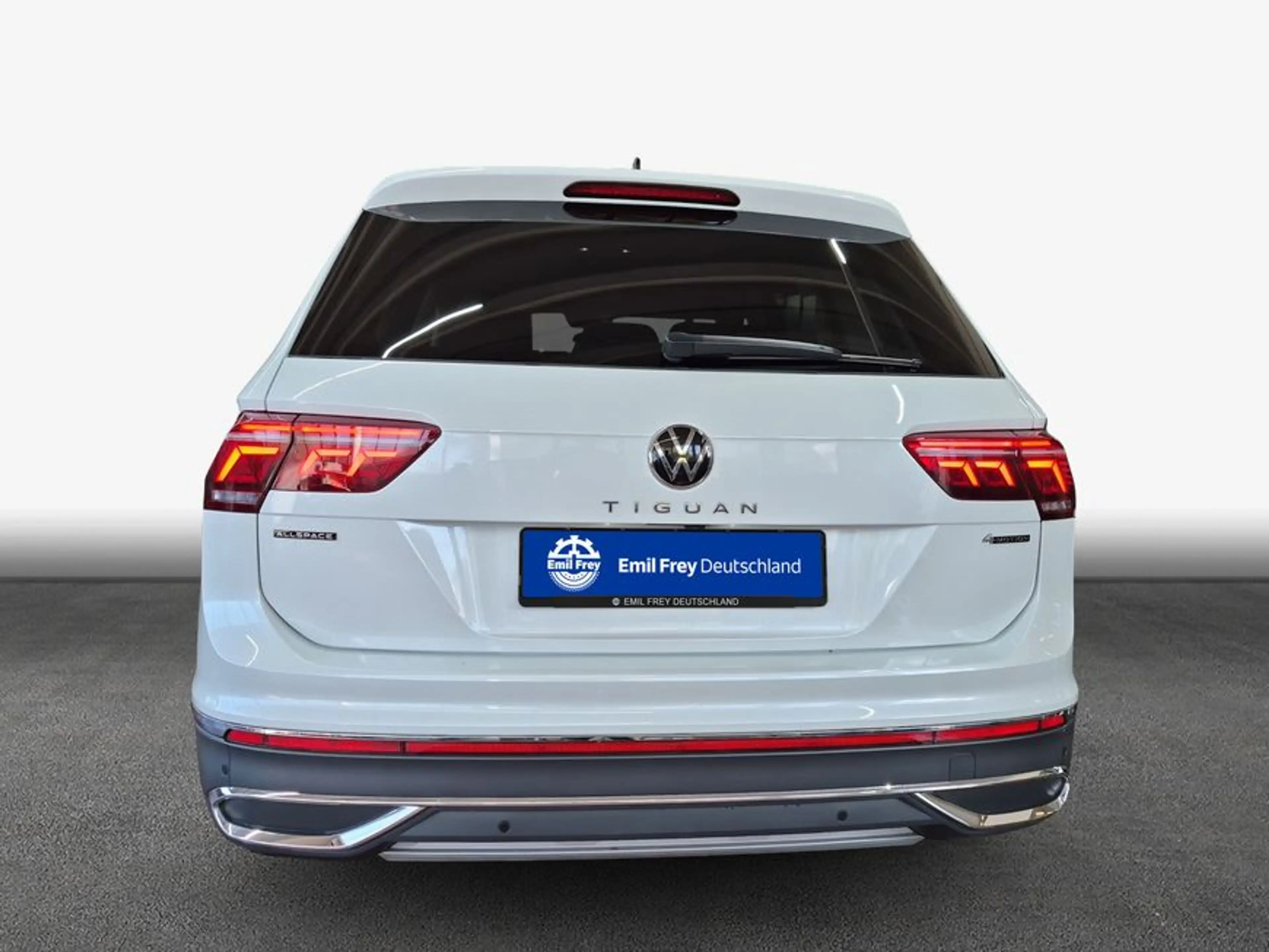 Volkswagen Tiguan Allspace 2.0 TDI SCR 4Motion DSG R-Line AHK — photo 5