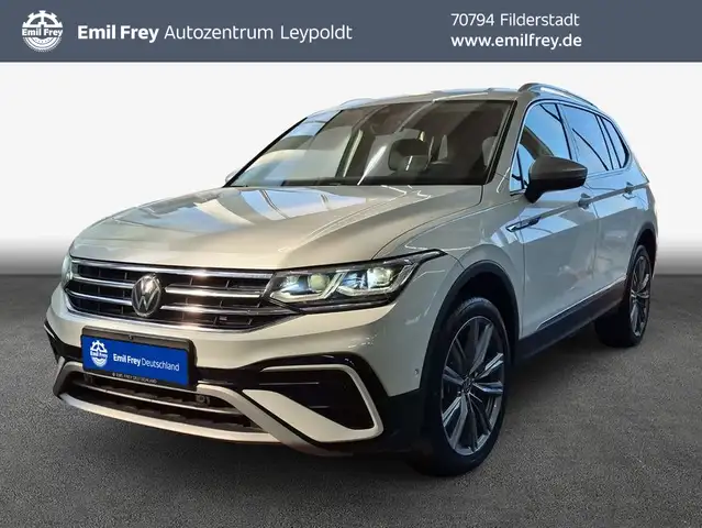 Volkswagen Tiguan Allspace 2.0 TDI SCR 4Motion DSG R Line AHK