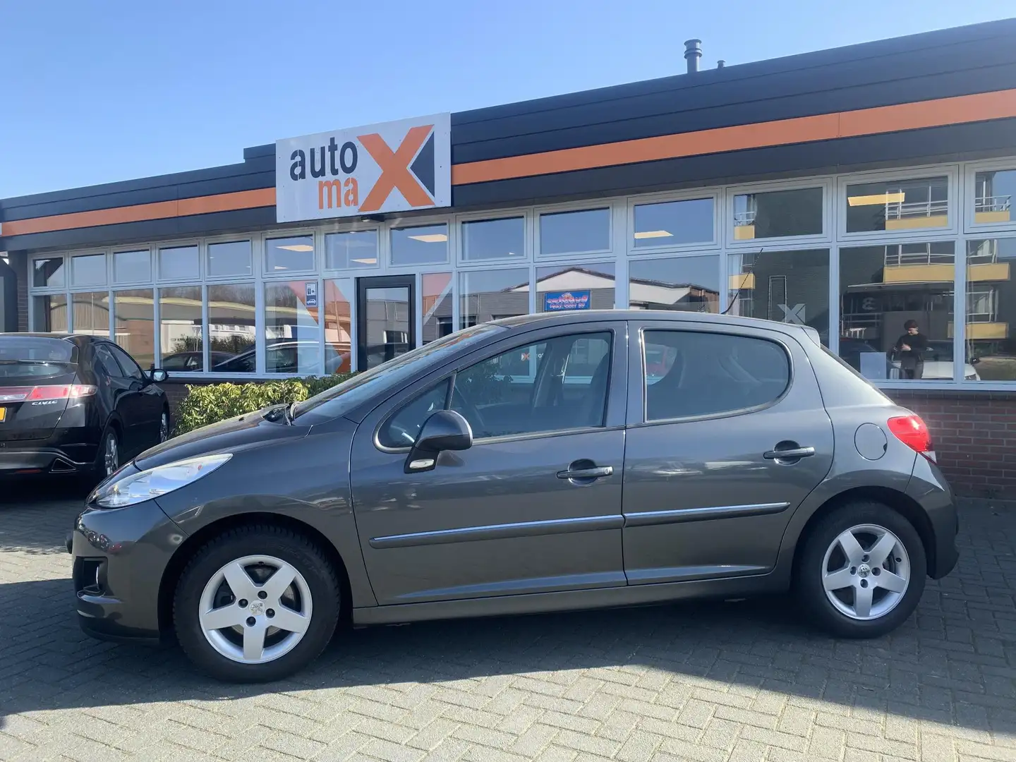 Peugeot 207 1.6 VTi XS |Climate Control!|Nieuwe APK!| Grau - 2