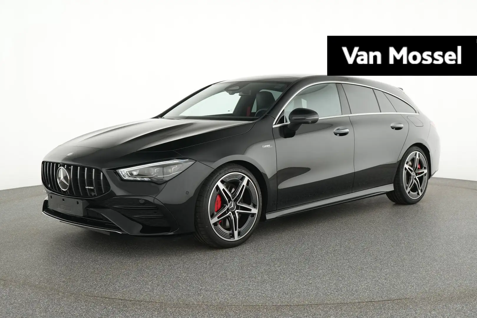 Mercedes-Benz CLA 35 AMG 4MATIC Shooting Brake + PANO DAK + CARPLAY + MULTI Noir - 1