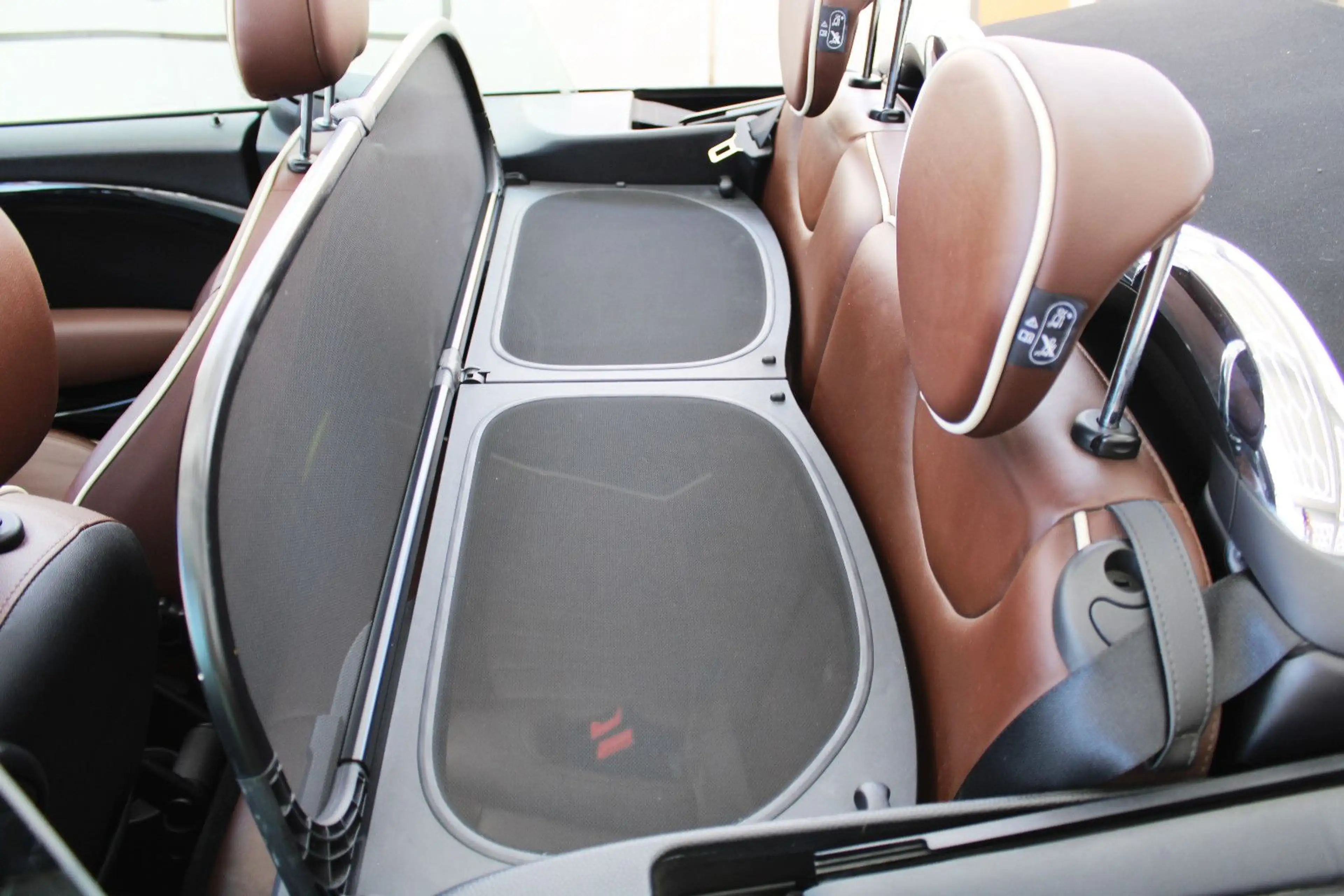 MINI John Cooper Works Cabrio *TÜV&Insp.Neu*Navi*Leder — photo 9