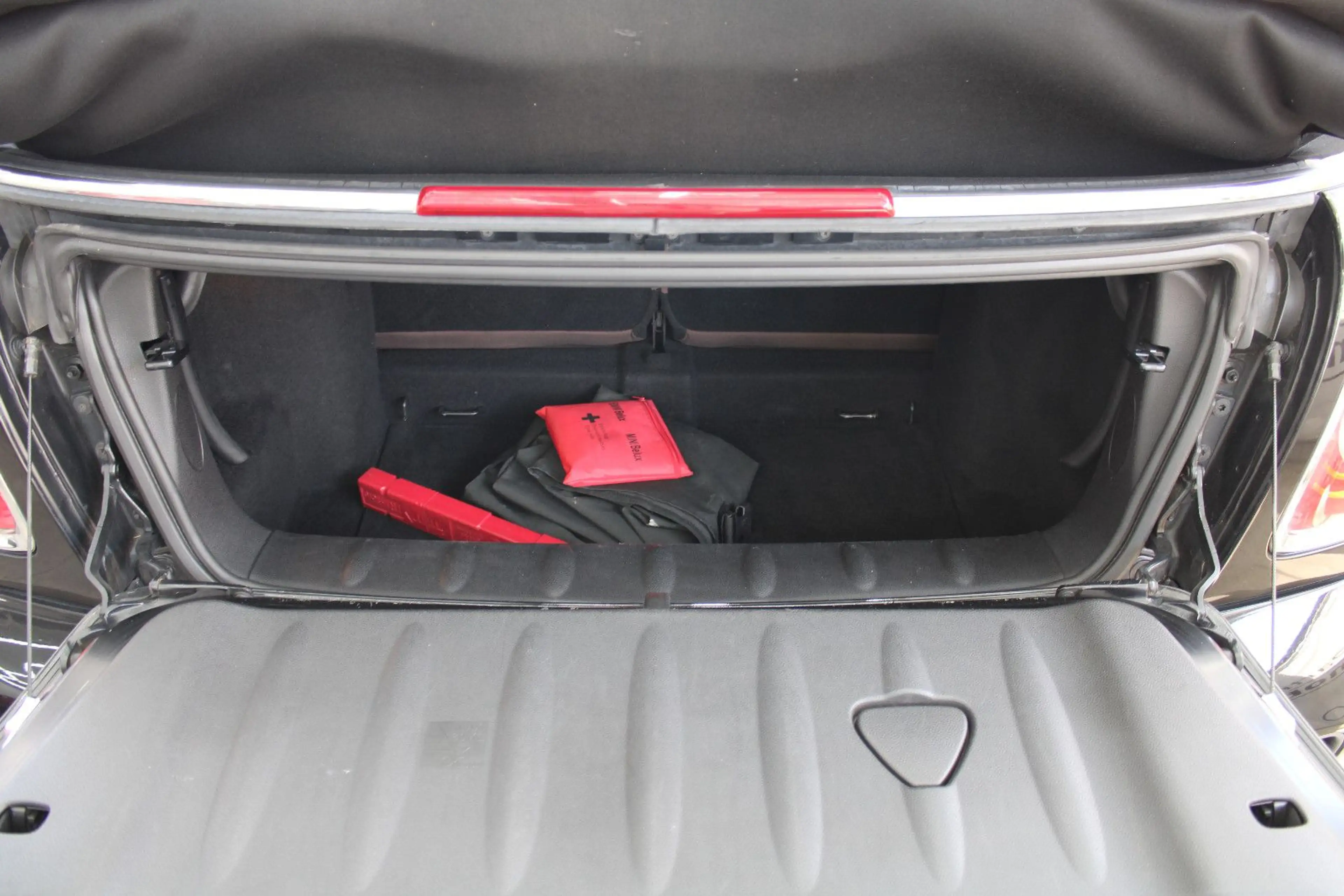 MINI John Cooper Works Cabrio *TÜV&Insp.Neu*Navi*Leder — photo 12