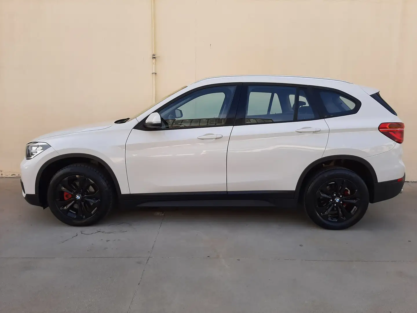 BMW X1 sDrive 18d 150cv Sport Aut. Blanc - 2