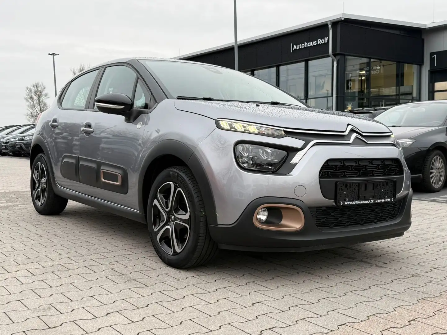 Citroen C3 PureTech 1.2 | KLIMA | SHZ Grau - 1