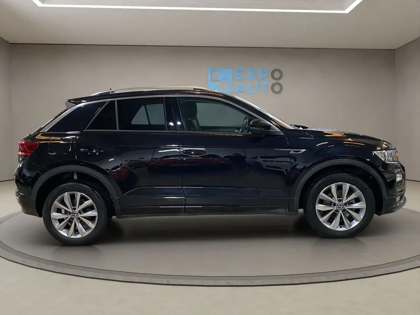 Volkswagen T-Roc 1.5 TSI R-Line 110 kW Zwart - 2