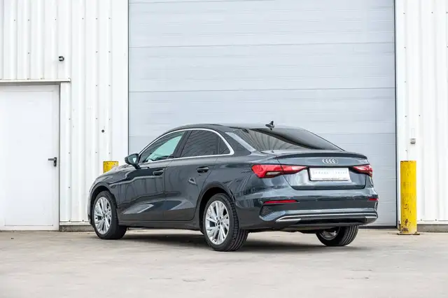 Audi A3 view 4