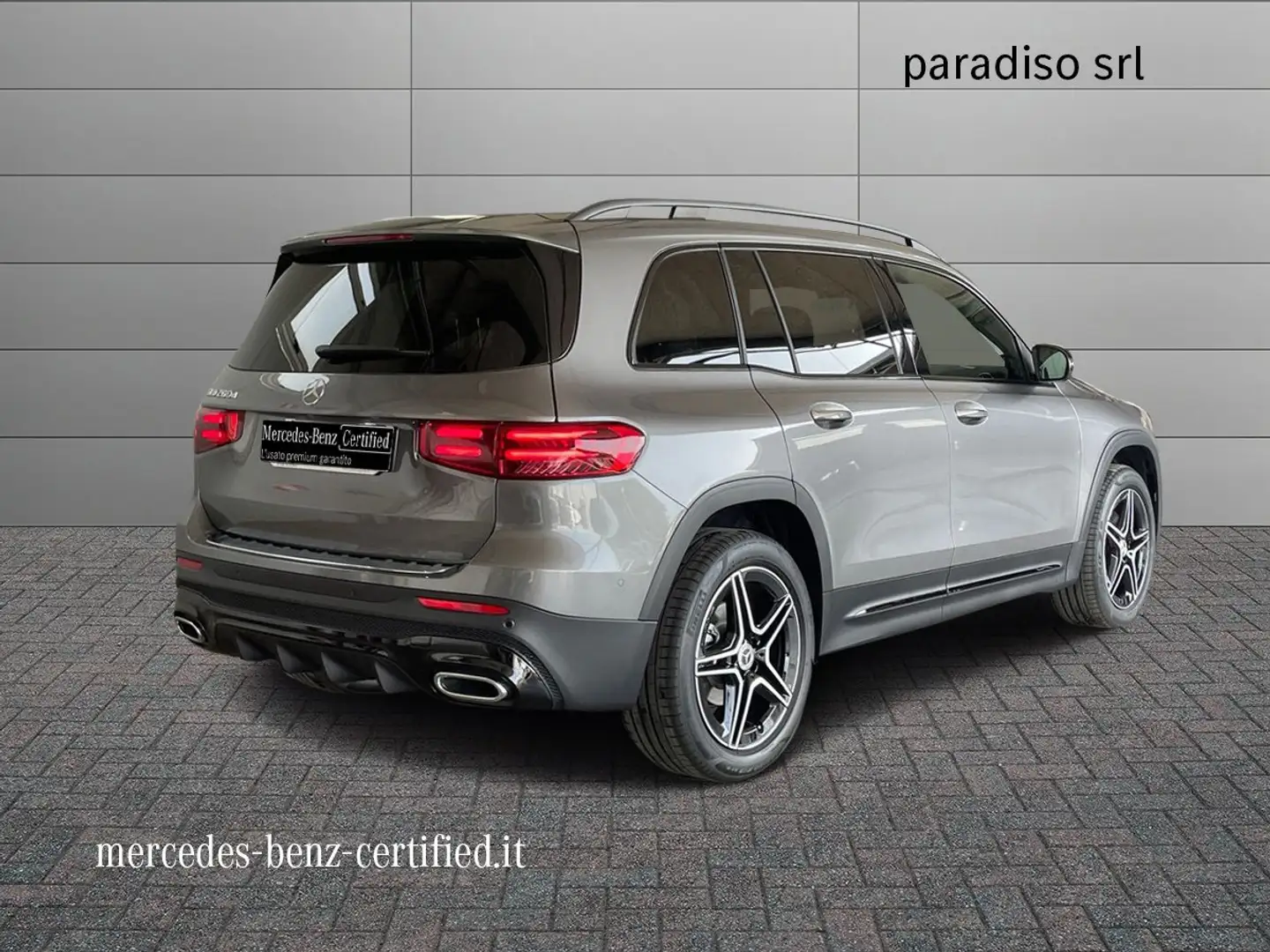 Mercedes-Benz GLB 200 200d AUTOMATIC 2024 | 150CV DIESEL | AMG LINE Grau - 2