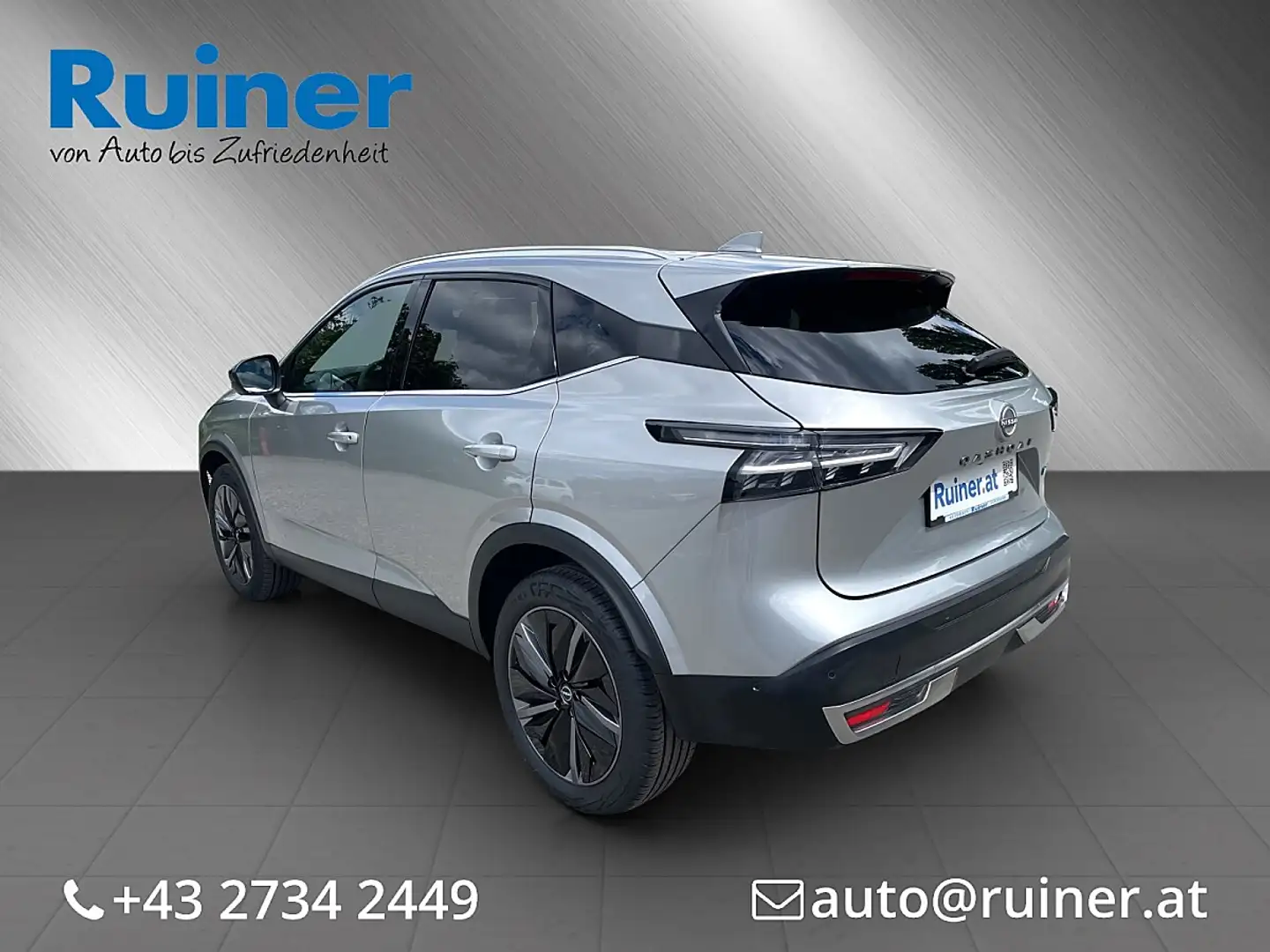 Nissan Qashqai 1,5 VC-T e-Power Tekna / 205 Ps elektrisch Silber - 2
