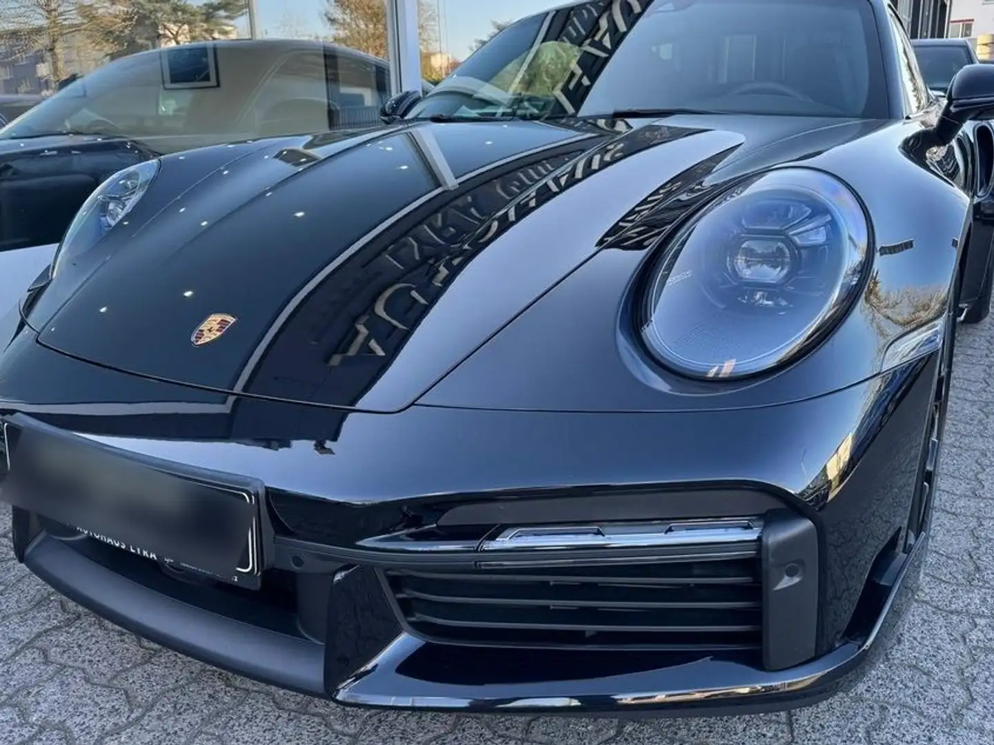 Porsche 992 Turbo S Coupé PDK Negro - 2
