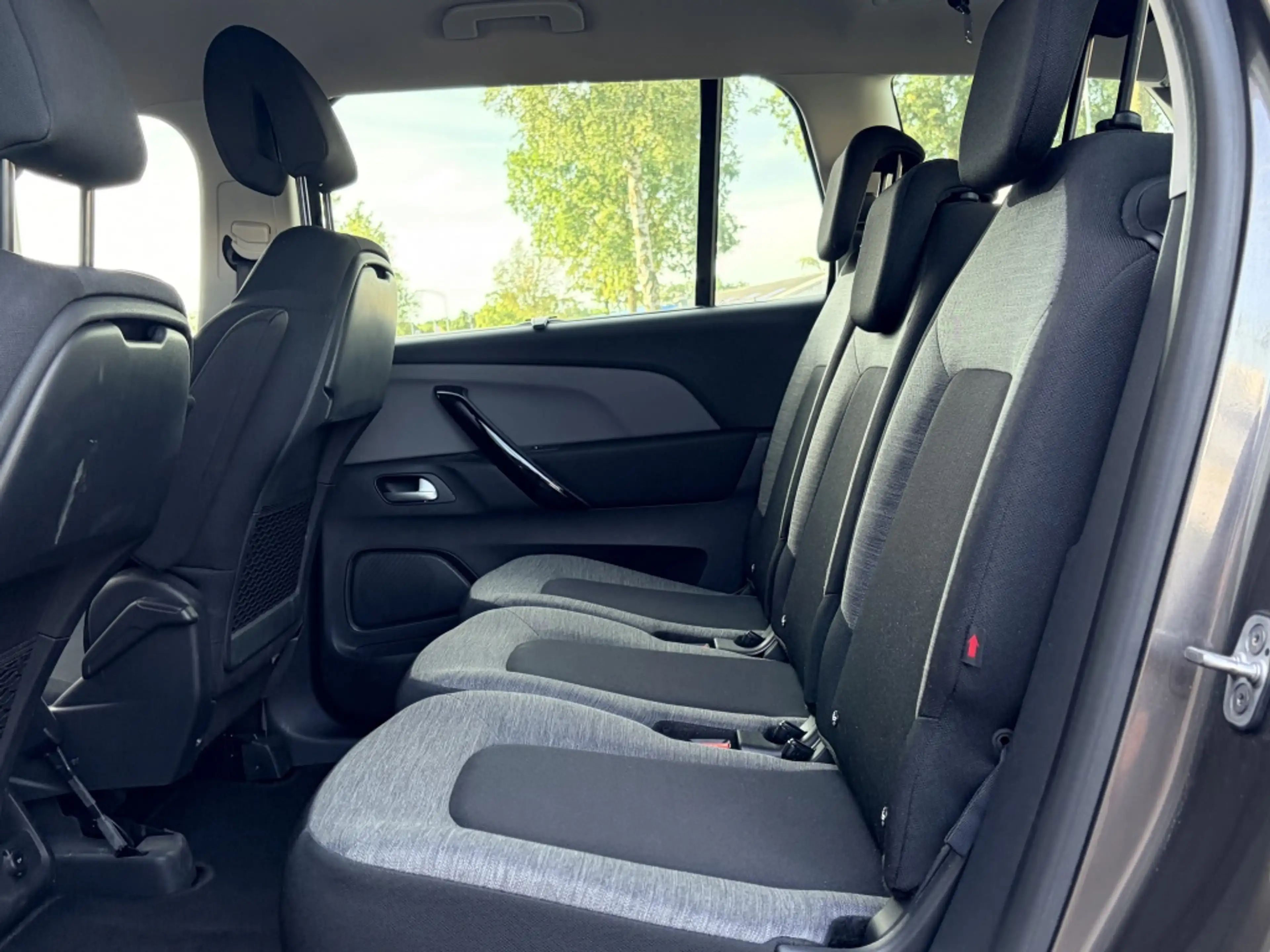 Citroen Grand C4 Picasso 1.2 PureTech - distributie vervangen - 7 persoons — photo 10
