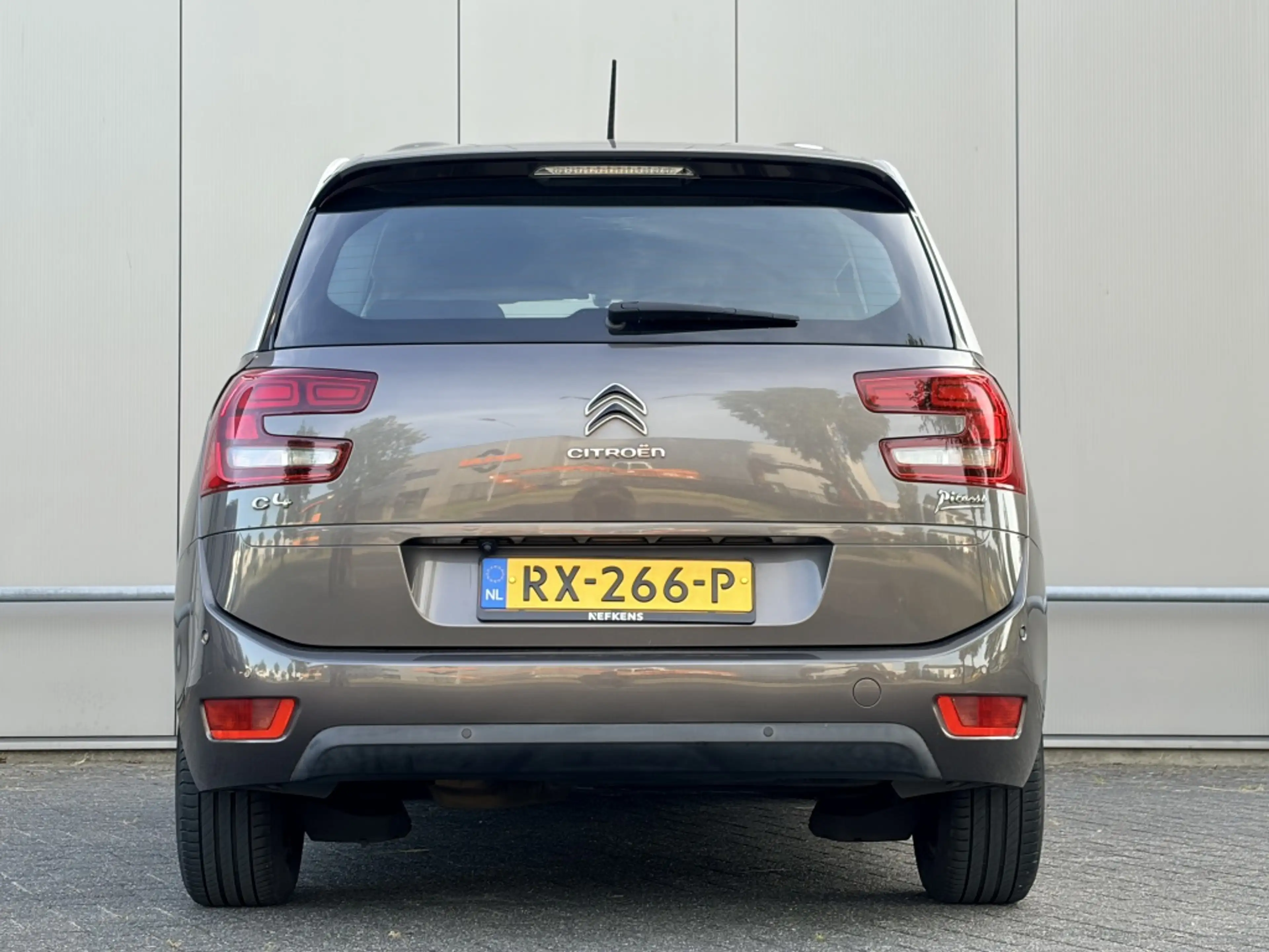 Citroen Grand C4 Picasso 1.2 PureTech - distributie vervangen - 7 persoons — photo 6
