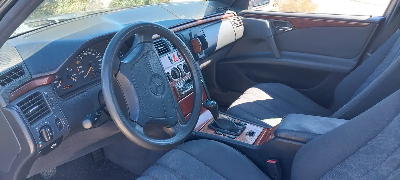 Mercedes-Benz E 220 Diesel – W210, foto 5