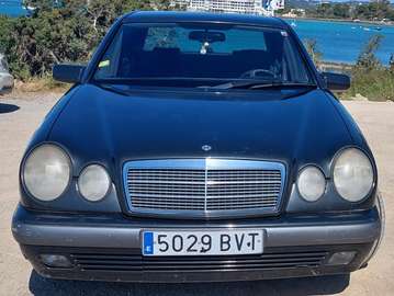 Mercedes-Benz E 220 Diesel – W210