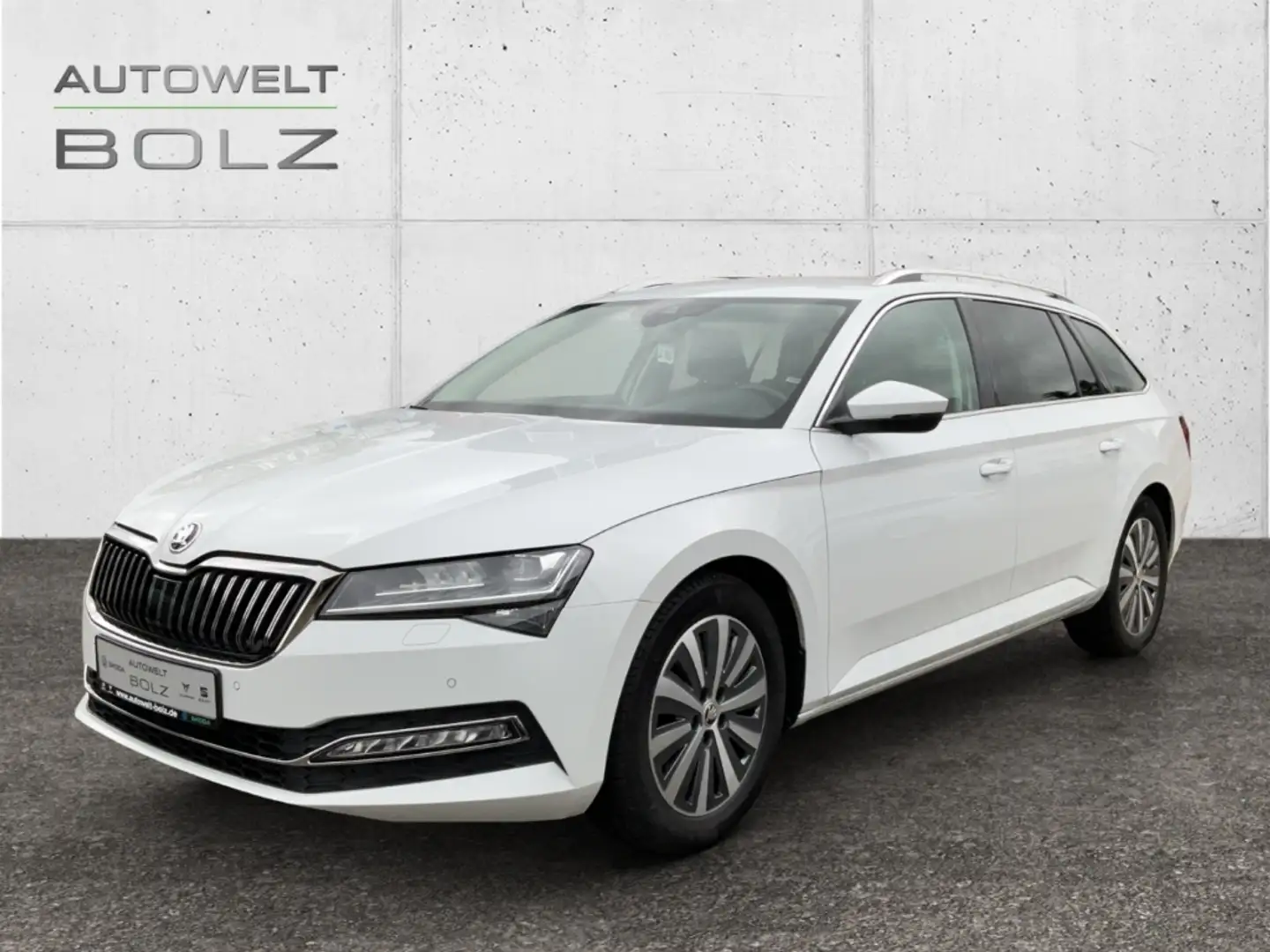Skoda Superb Combi Premium Edition 2.0 TDI Navi Leder Kamera Di Weiß - 1