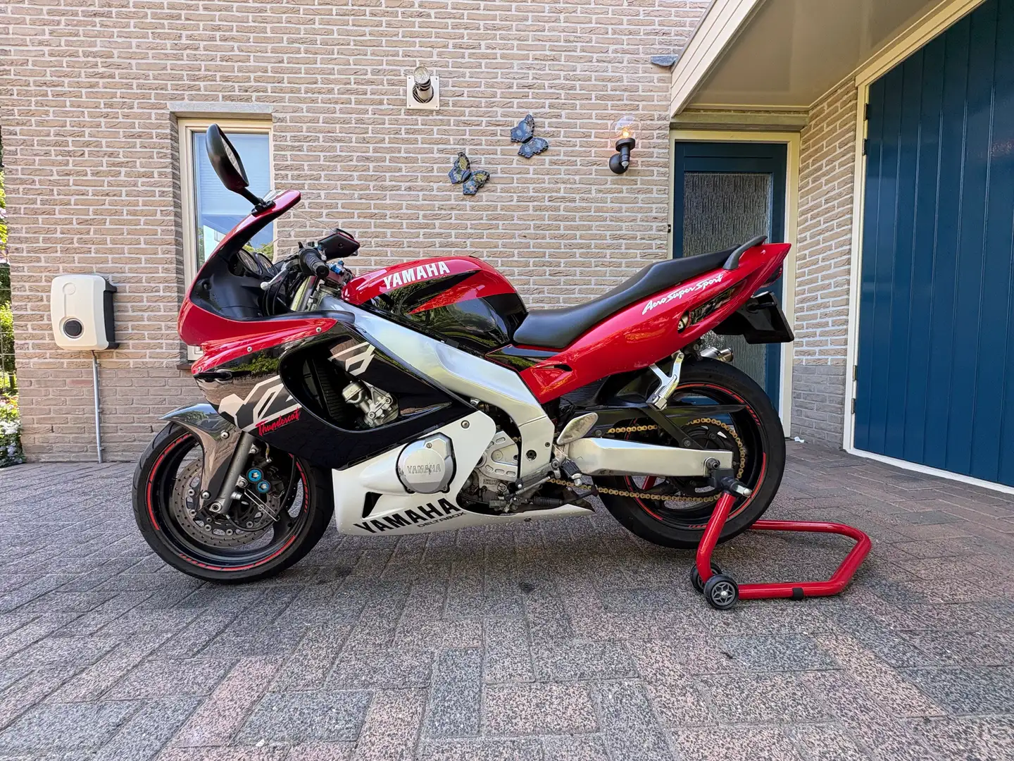 Yamaha YZF 600 Thundercat Rouge - 1