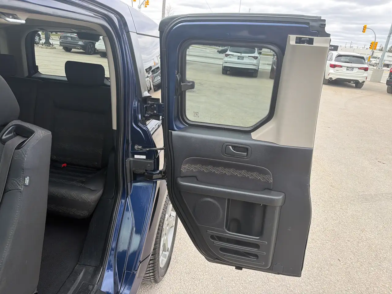 Honda Element снимка Honda Element