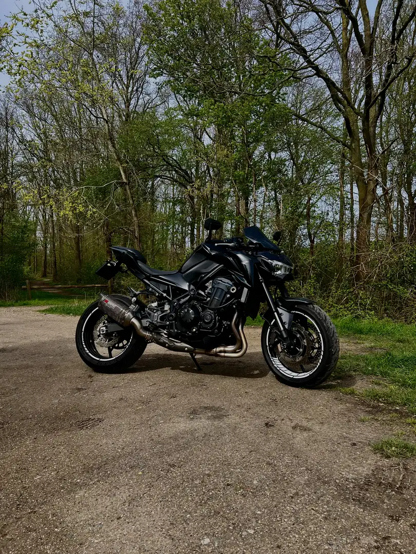 Kawasaki Z 900 Zwart - 2