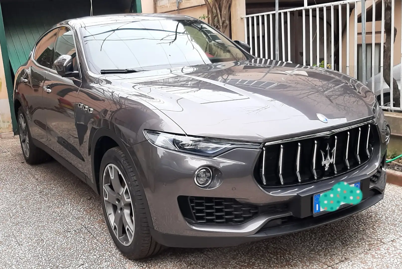 Maserati Levante Levante+3.0+V6+250cv+Q4 Grigio - 2