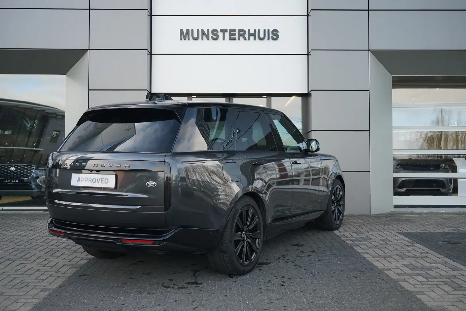 Land Rover Range Rover 3.0 P510e Autobiography PHEV | Koelvak | Massage s Grijs - 2
