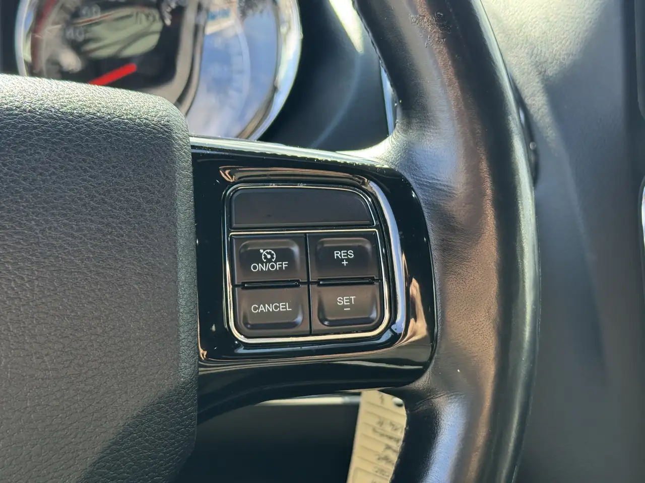 Dodge Grand Caravan снимка Dodge Grand Caravan