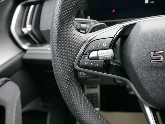 Skoda Kodiaq 1.5 TSI iV DSG Sportline Sportline*NAVI*RFK*KES... Ansicht 11