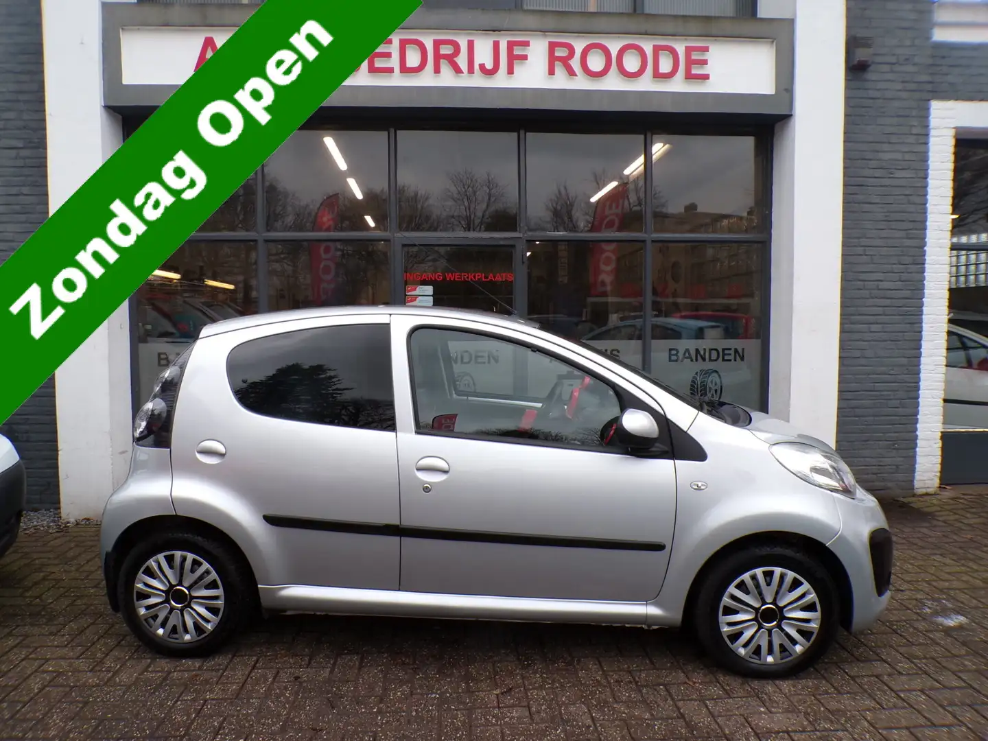 Citroen C1 1.0 Collection AIRCO,LED,ZEER MOOI !!! ""ZONDAG OP Zilver - 1