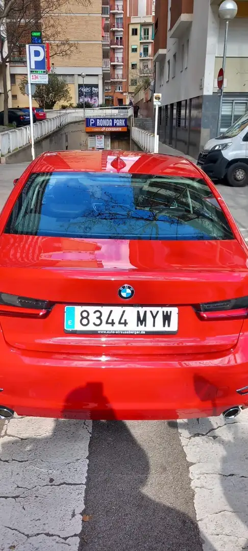 BMW 320 320dA Rojo - 2