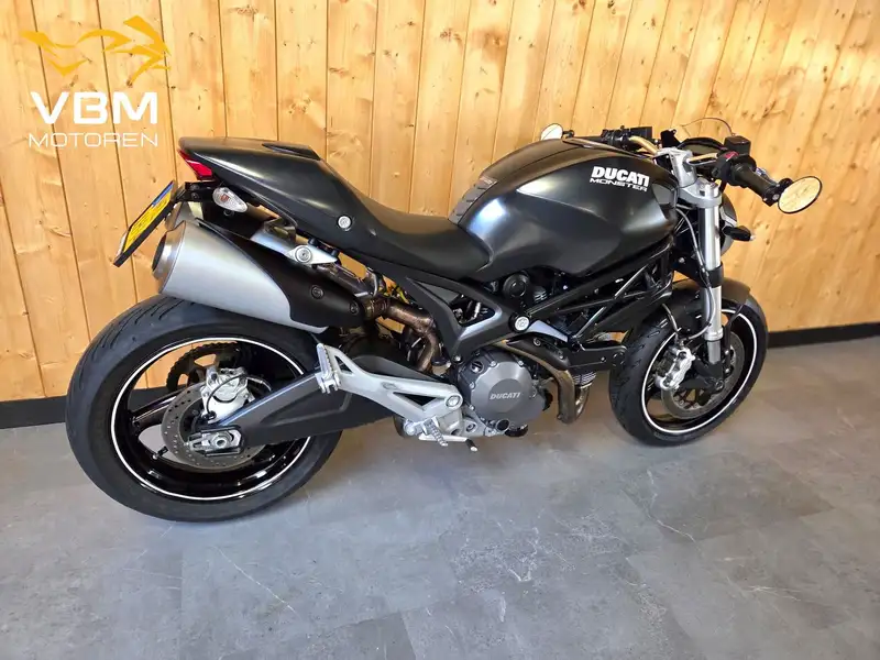 Ducati M 696 - foto 3