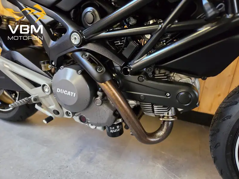 Ducati M 696 - foto 8