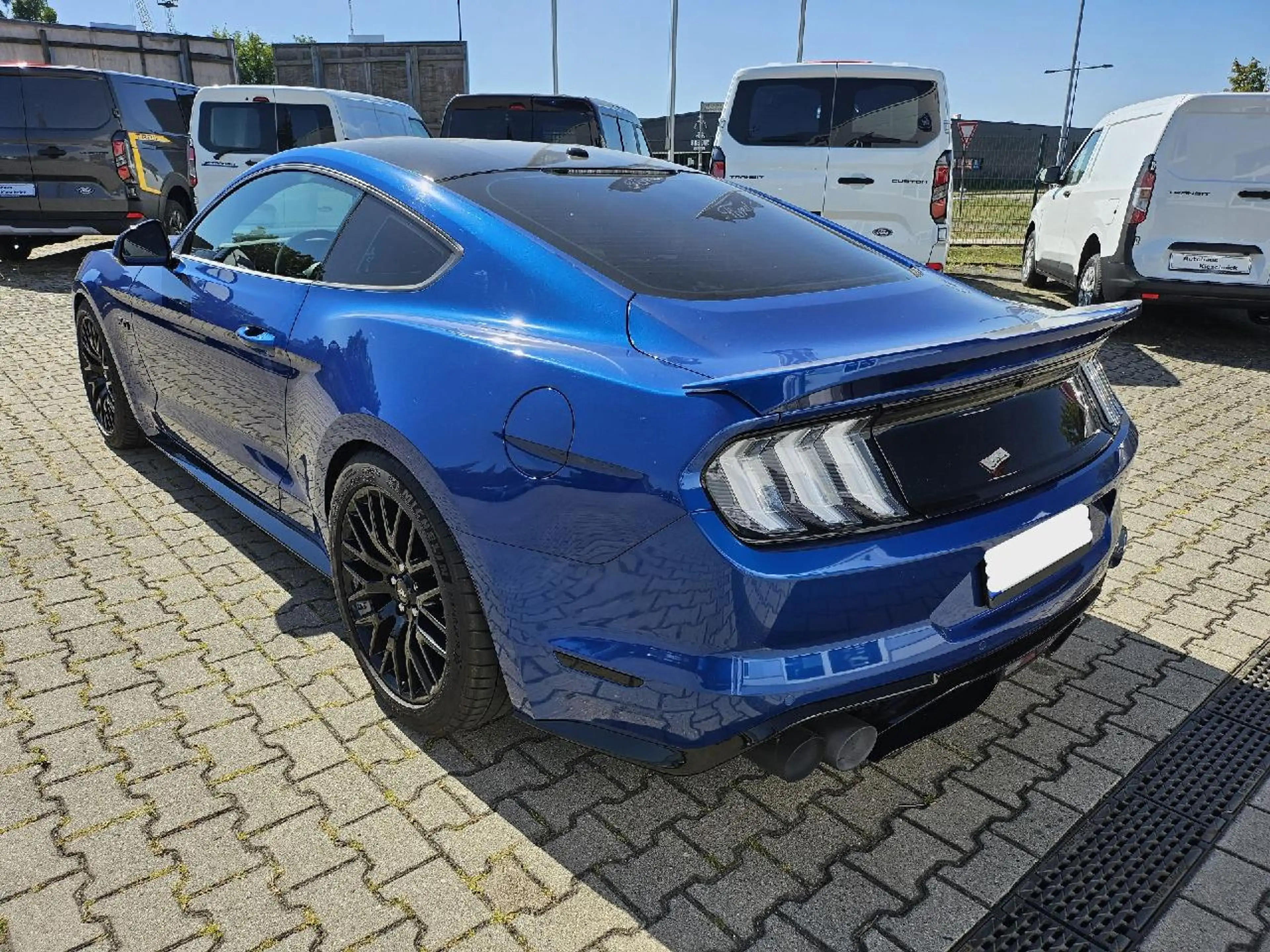 Ford Mustang Mustang GT Coupé Luftfahrw., Grail- Abgasanl. — photo 4