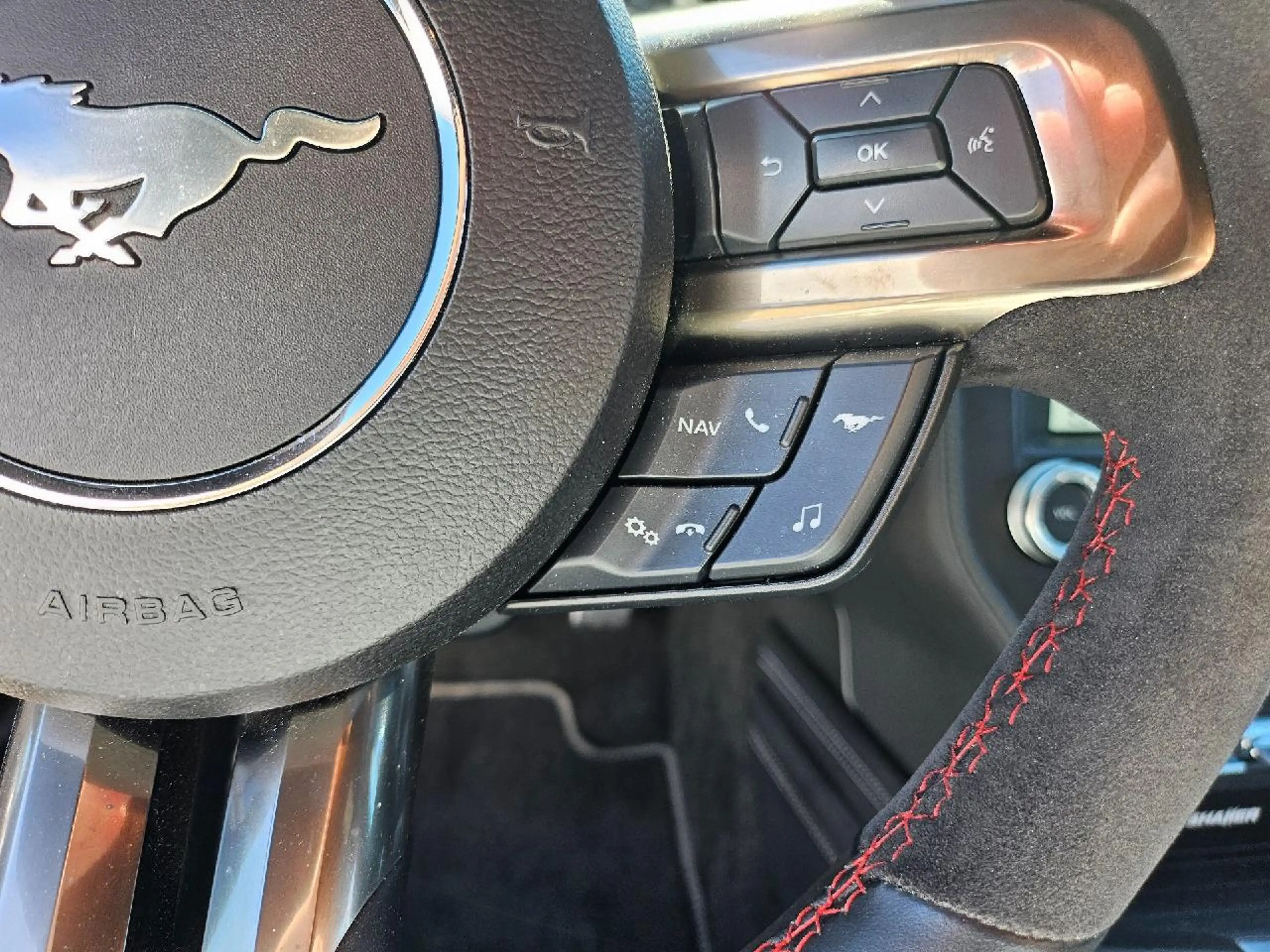 Ford Mustang Mustang GT Coupé Luftfahrw., Grail- Abgasanl. — photo 13