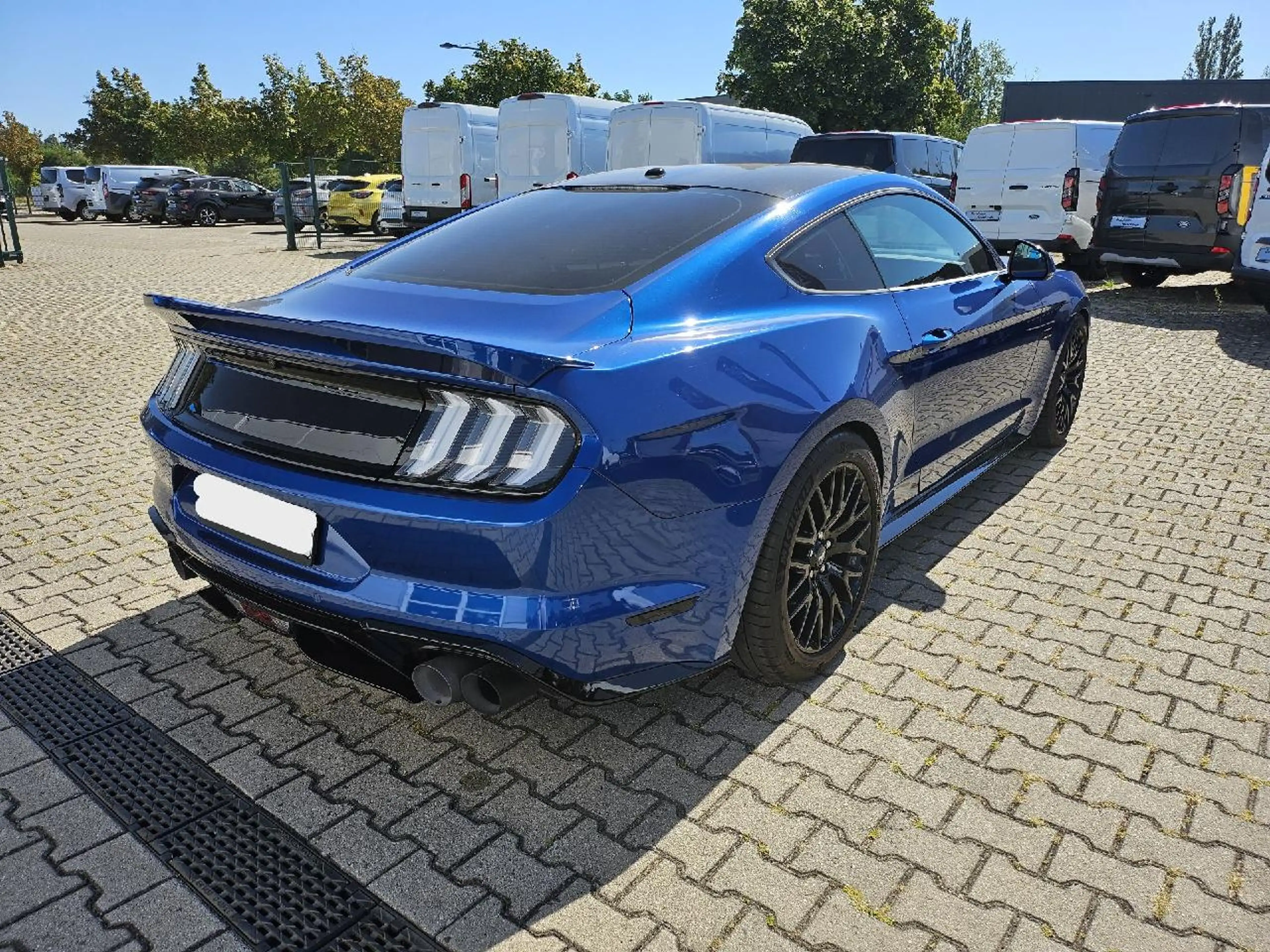 Ford Mustang Mustang GT Coupé Luftfahrw., Grail- Abgasanl. — photo 5