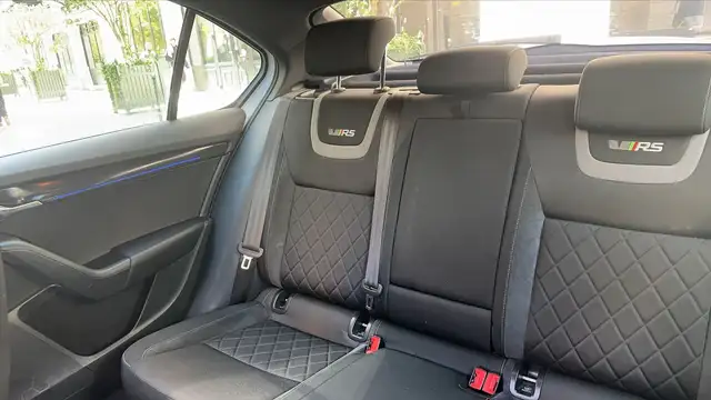 Skoda Octavia view 9