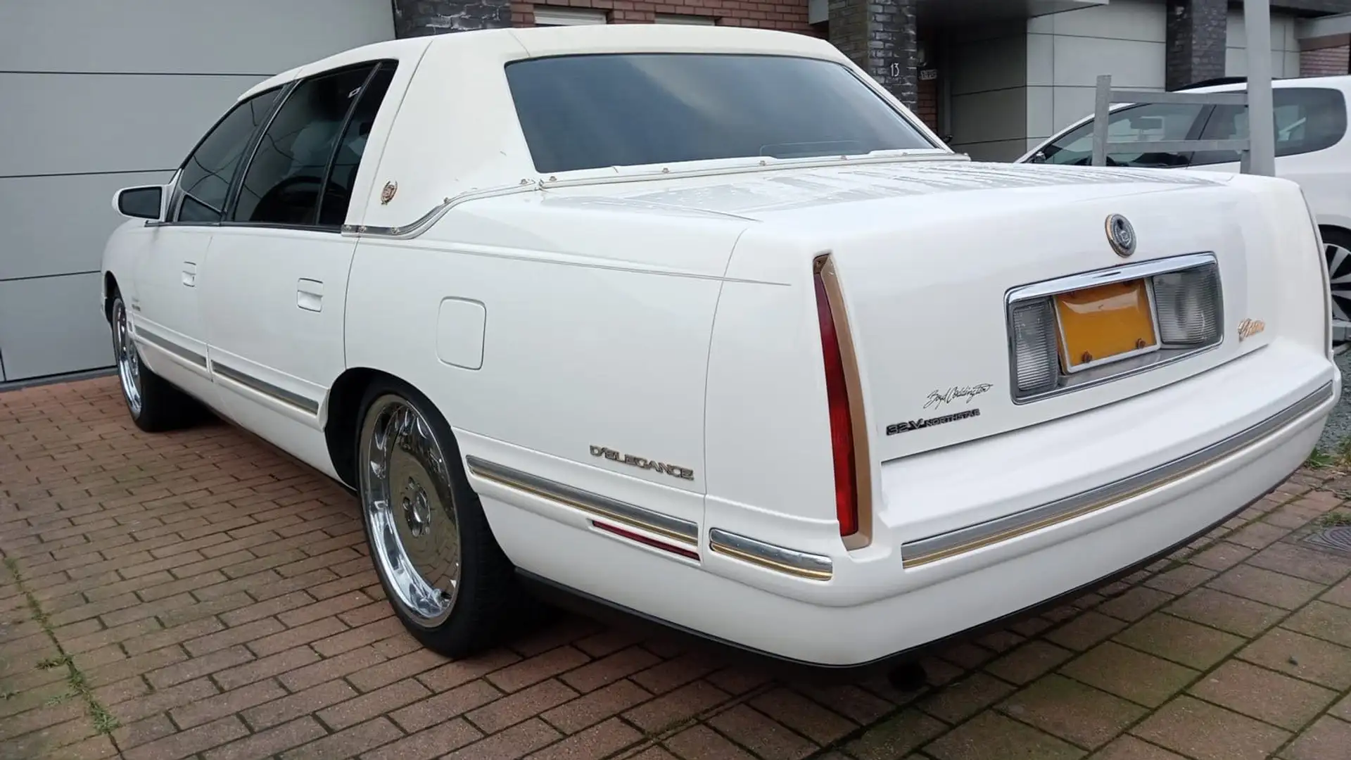 Cadillac Seville 4.6i V8 Weiß - 2