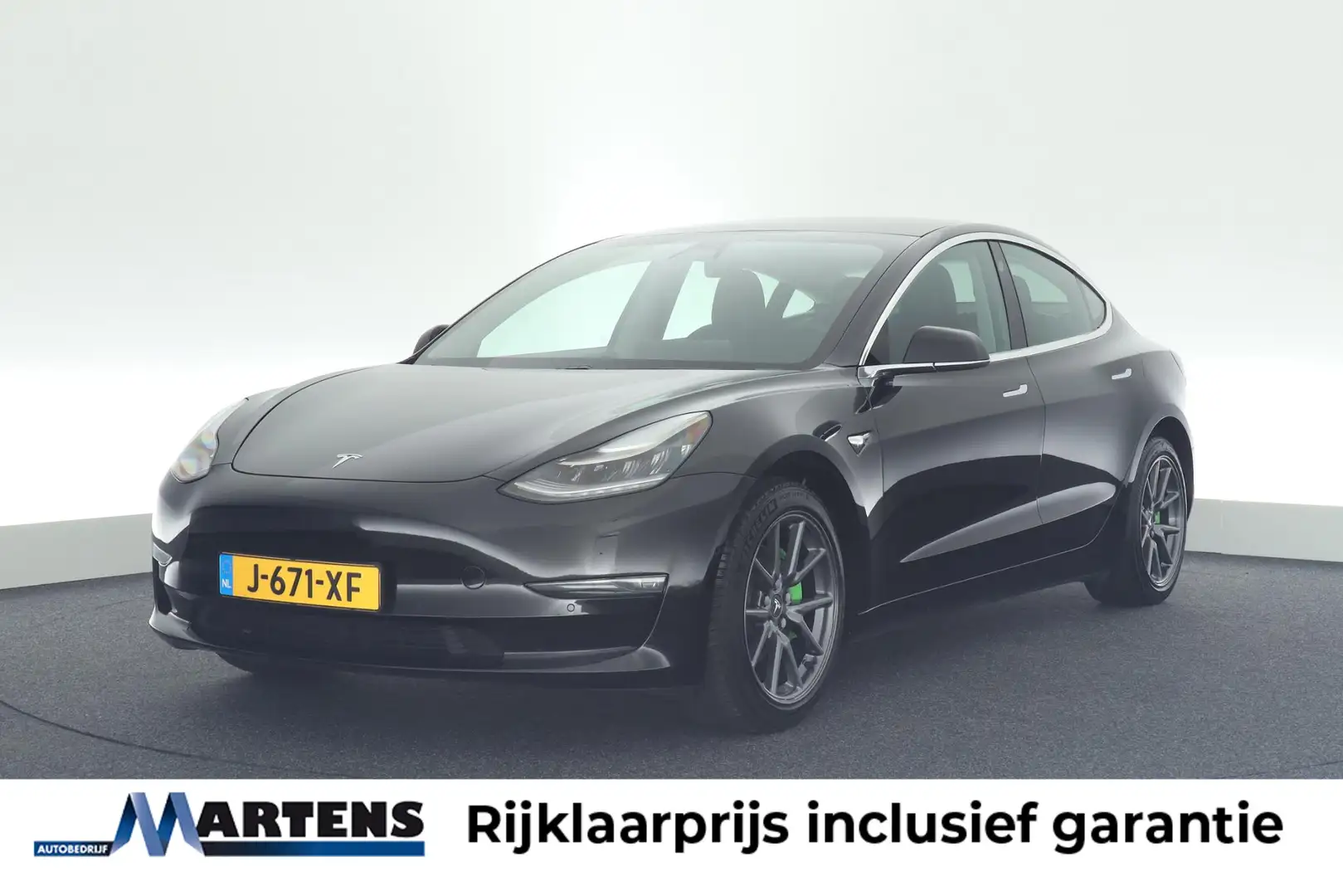 Tesla Model 3 351pk Long Range AWD 75 kWh Trekhaak Panoramadak L Schwarz - 1