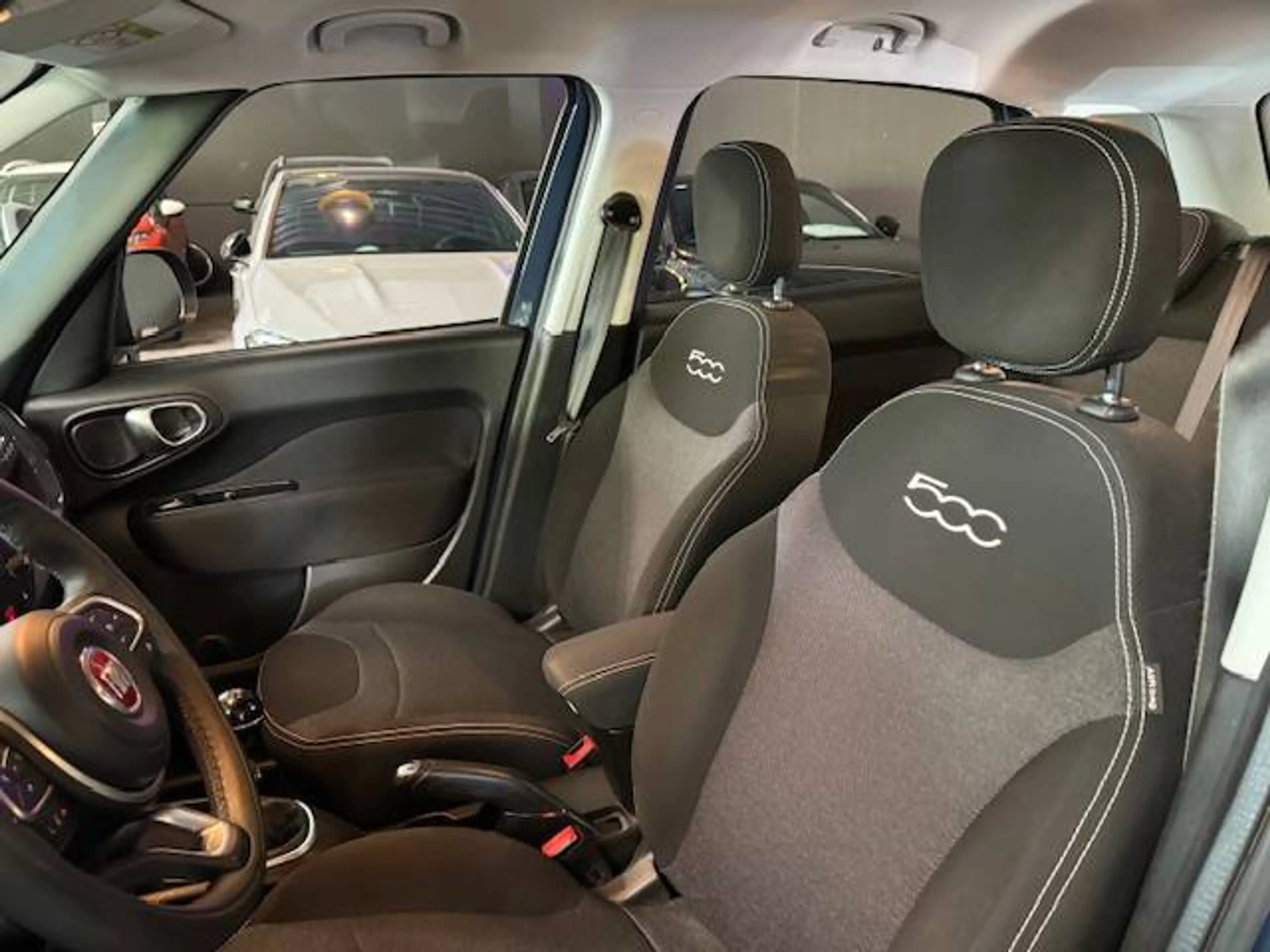 Fiat 500L 1.4i - 24.986 KM ! A/C - MEDIA/TEL - LIM/REG - MIRROR LINK — photo 12