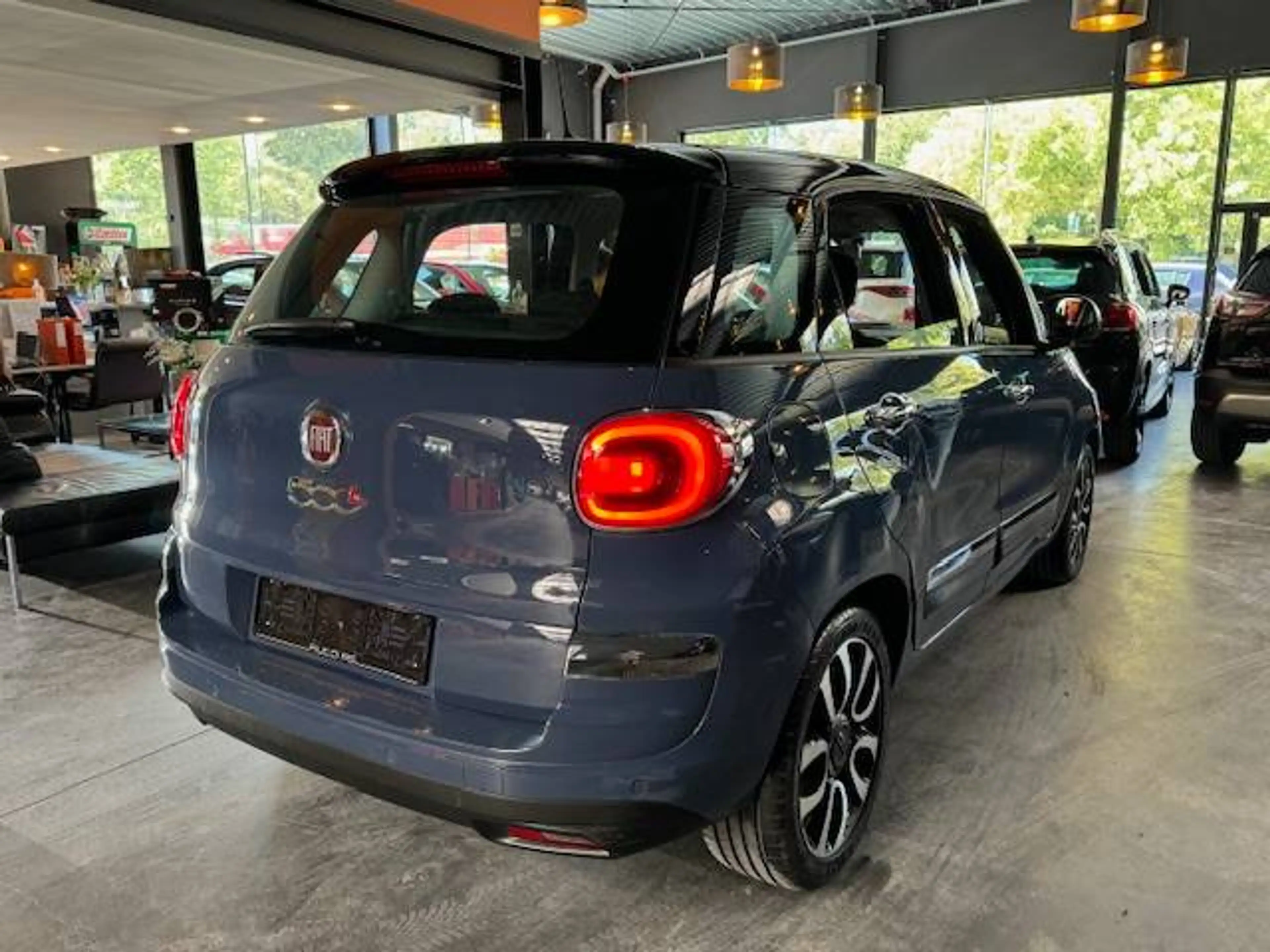 Fiat 500L 1.4i - 24.986 KM ! A/C - MEDIA/TEL - LIM/REG - MIRROR LINK — photo 8