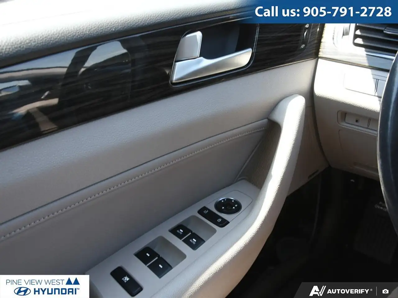 Hyundai SONATA снимка Hyundai SONATA