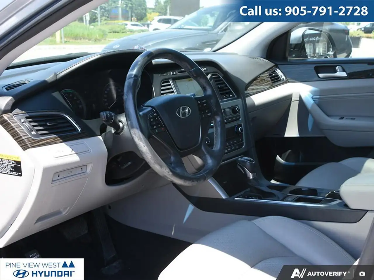Hyundai SONATA снимка Hyundai SONATA