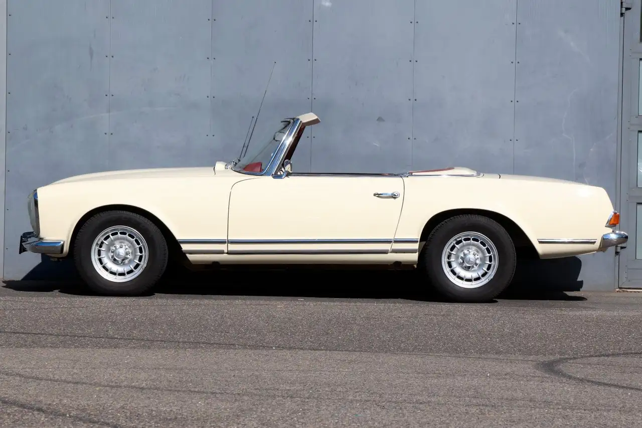 Mercedes-Benz 280 SL, Handschaltung, komplett restauriert, foto 8