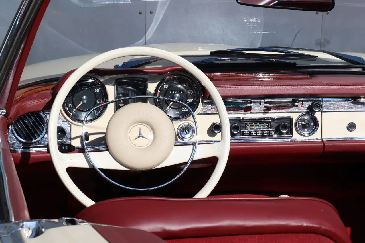 Mercedes-Benz 280 SL, Handschaltung, komplett restauriert, foto 5