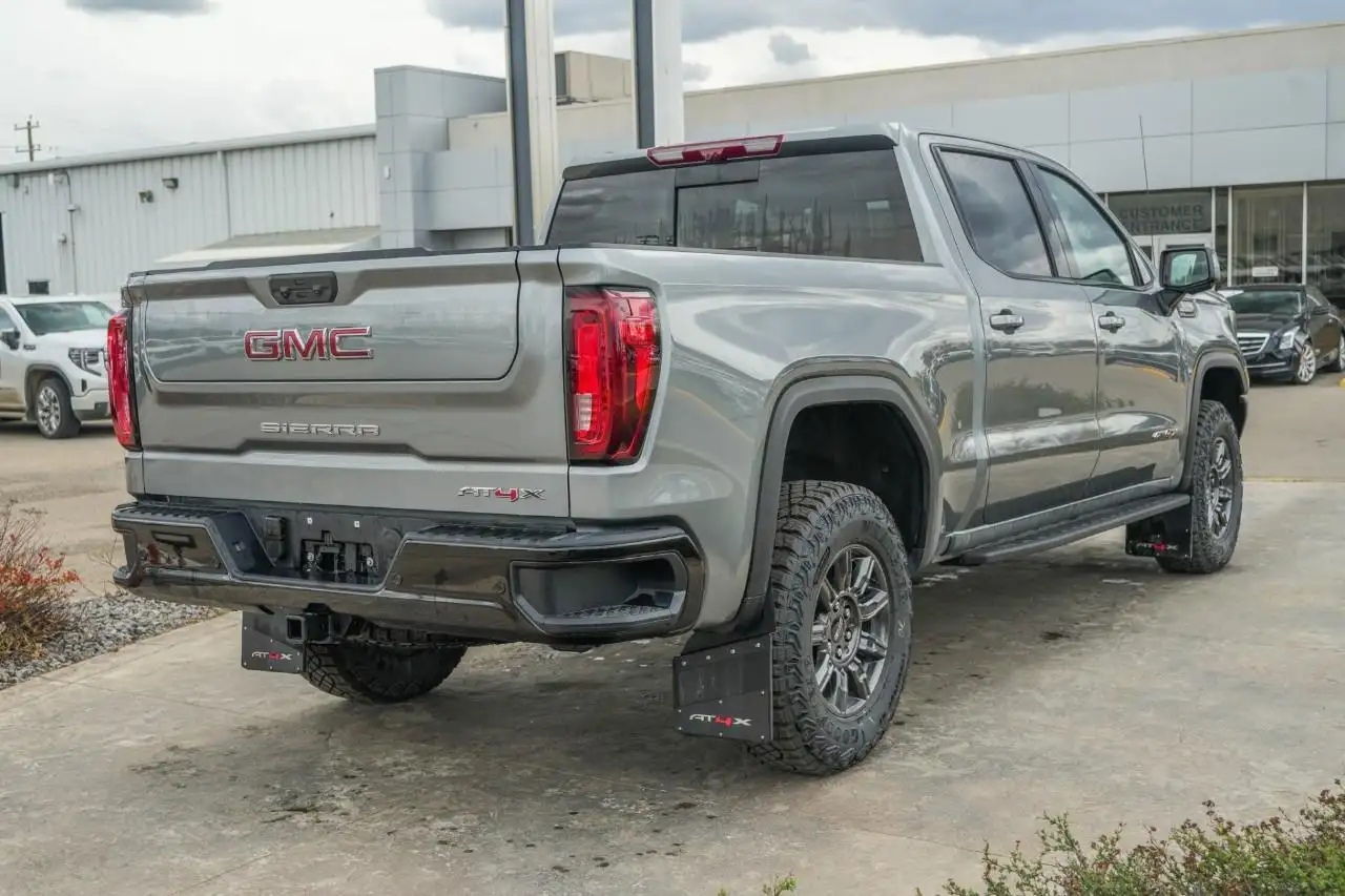 GMC Sierra 1500 снимка GMC Sierra 1500