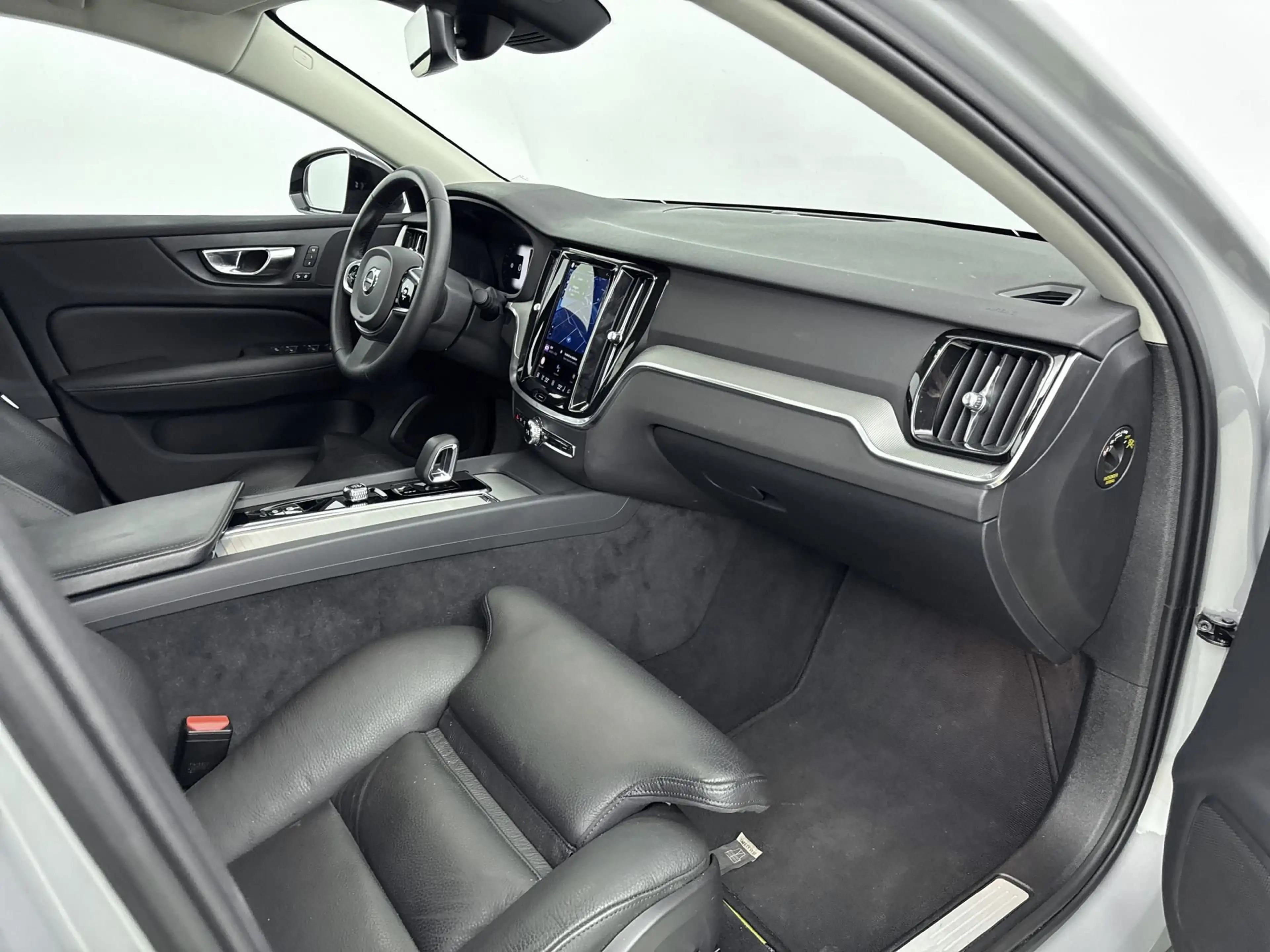 Volvo S60 2.0 B4 Plus Dark | PDC V+A en Camera | Adaptive Cr — photo 26