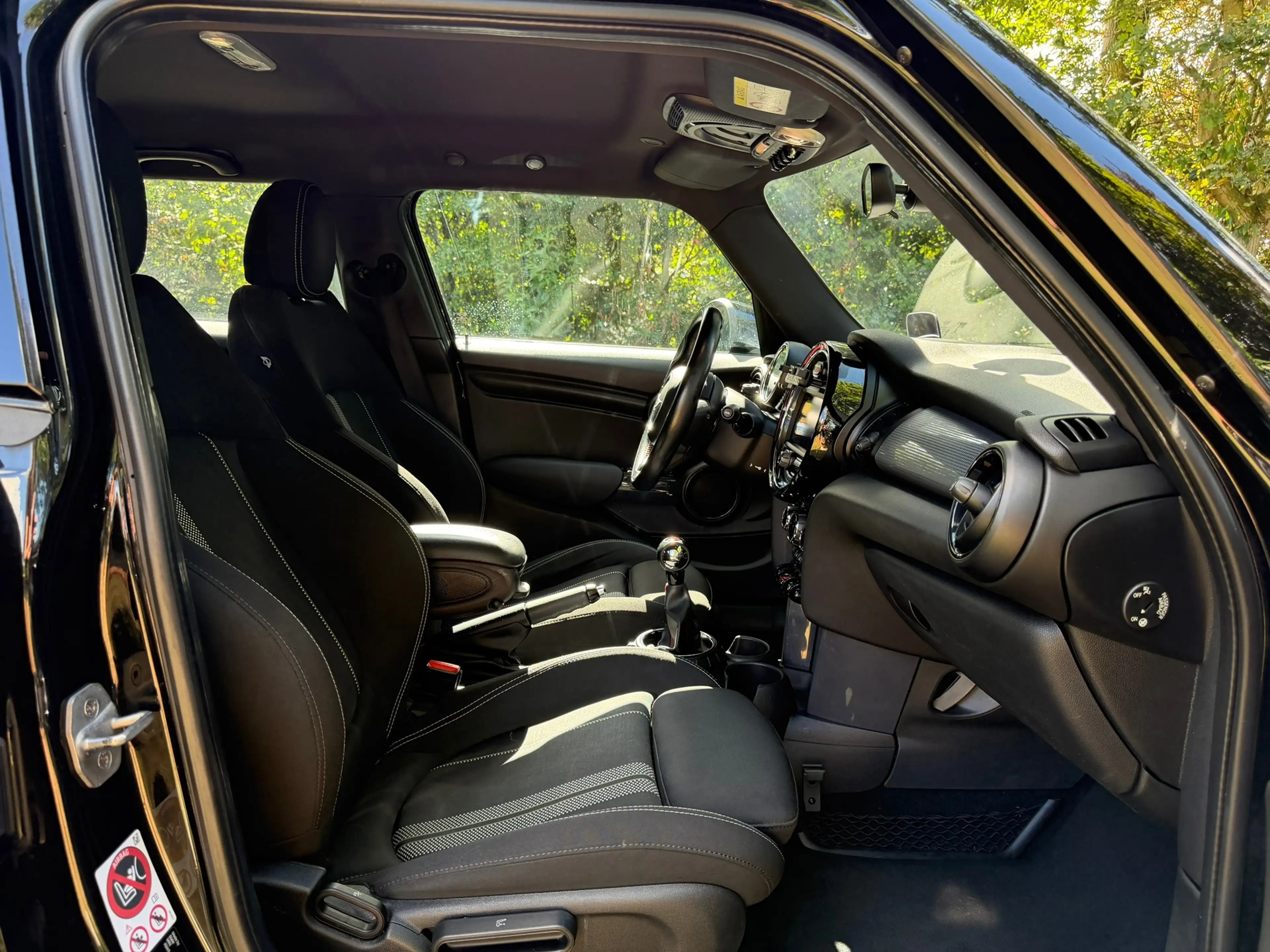 MINI John Cooper Works 5-Deurs 1.5 | JCW Uitvoering + Head-Up + Keyless N — photo 11