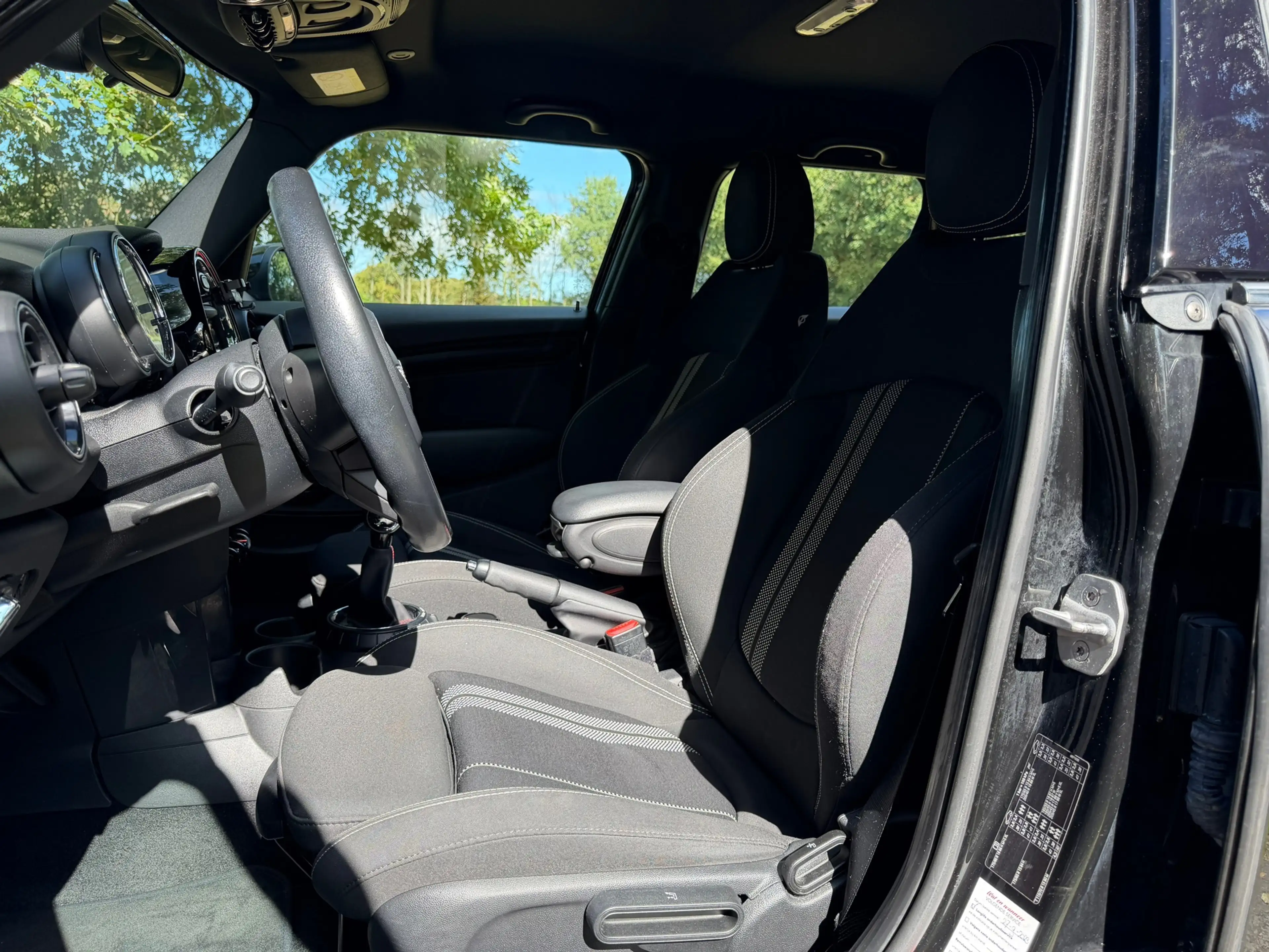 MINI John Cooper Works 5-Deurs 1.5 | JCW Uitvoering + Head-Up + Keyless N — photo 15