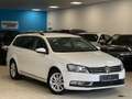 Volkswagen Passat Variant Comfortline BlueMotion Weiß - thumbnail 1