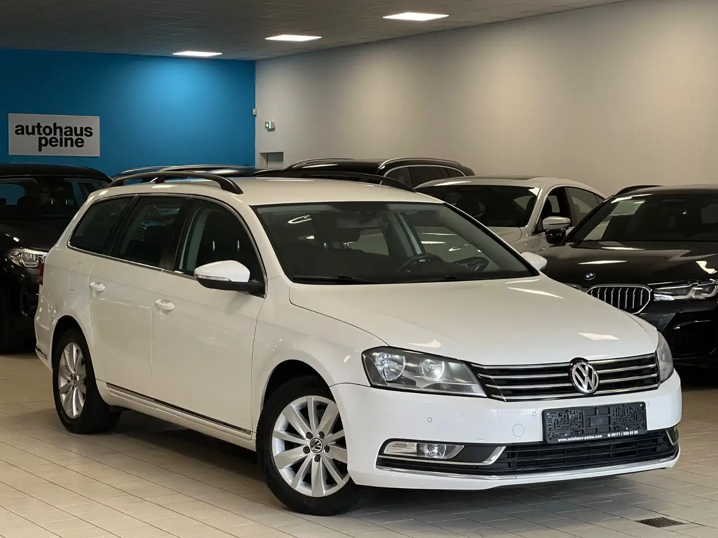 Volkswagen Passat Variant Comfortline BlueMotion Weiß - 1