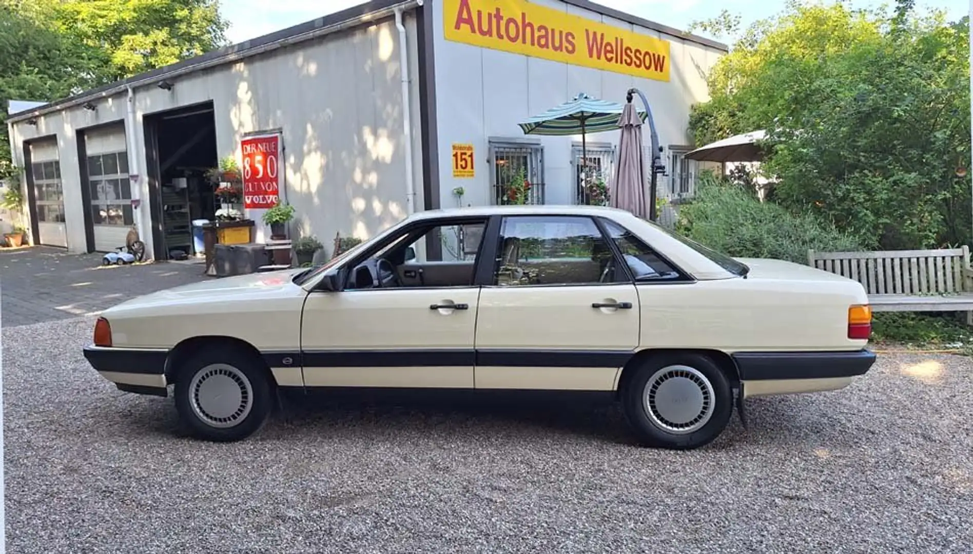 Audi 100 1.8 TYP 44 Liebhaberzustand Beige - 1